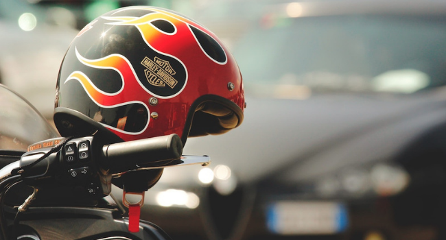 Things Should Look Before Buying a Motorcycle Helmet for Visibility